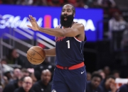 雷速体育- 哈登关键节点战术调整,加拿大队带队取胜了吗 