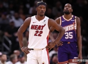 雷速体育-包含杜兰特回归赛场，精彩发挥首场状态亮眼，勇士观众沸腾！的词条