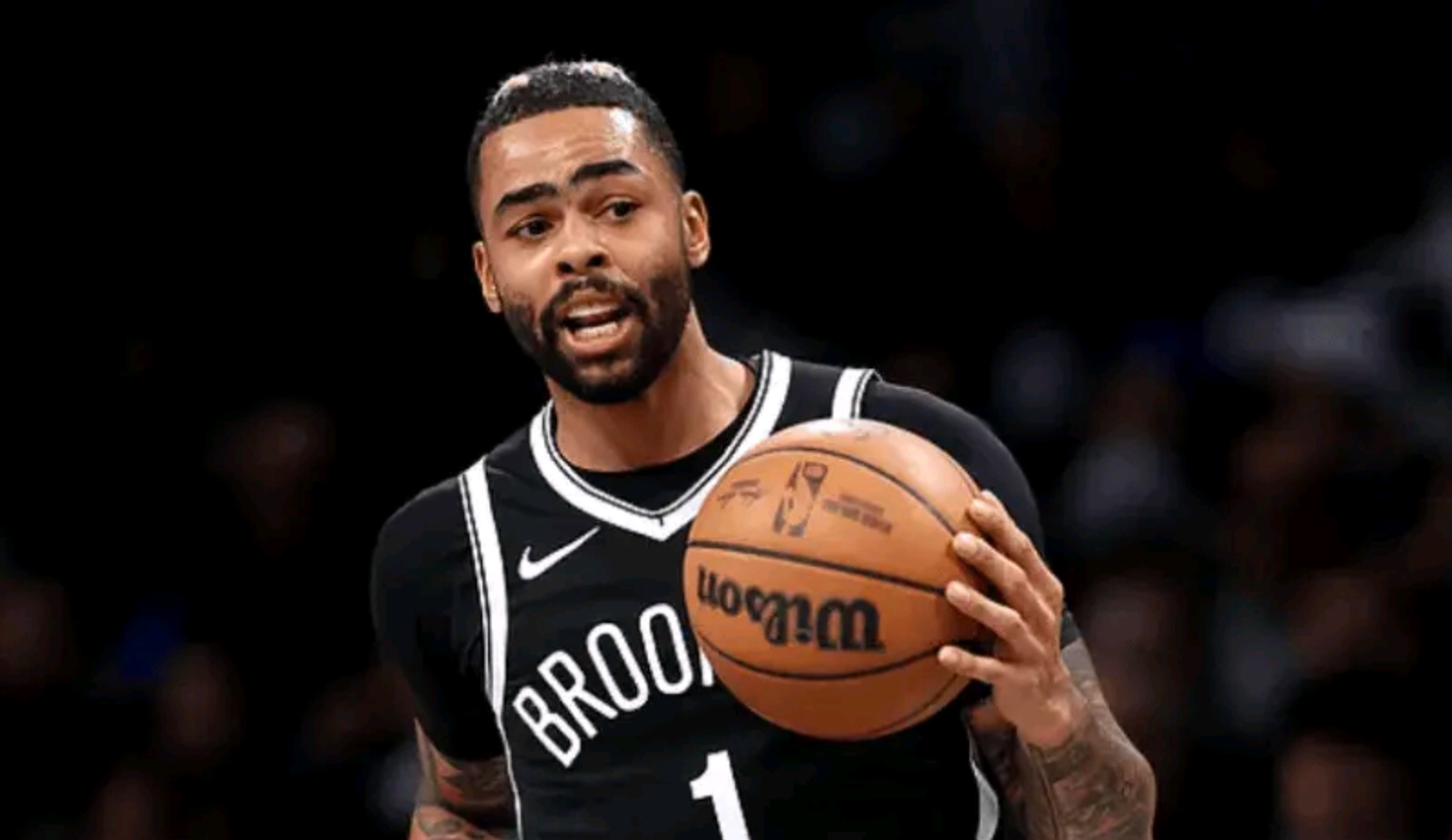 包含赛前布鲁克林篮网调整名单以备荷甲，手感冰凉环节打磨，悬念犹存，年轻球员得到机会的词条